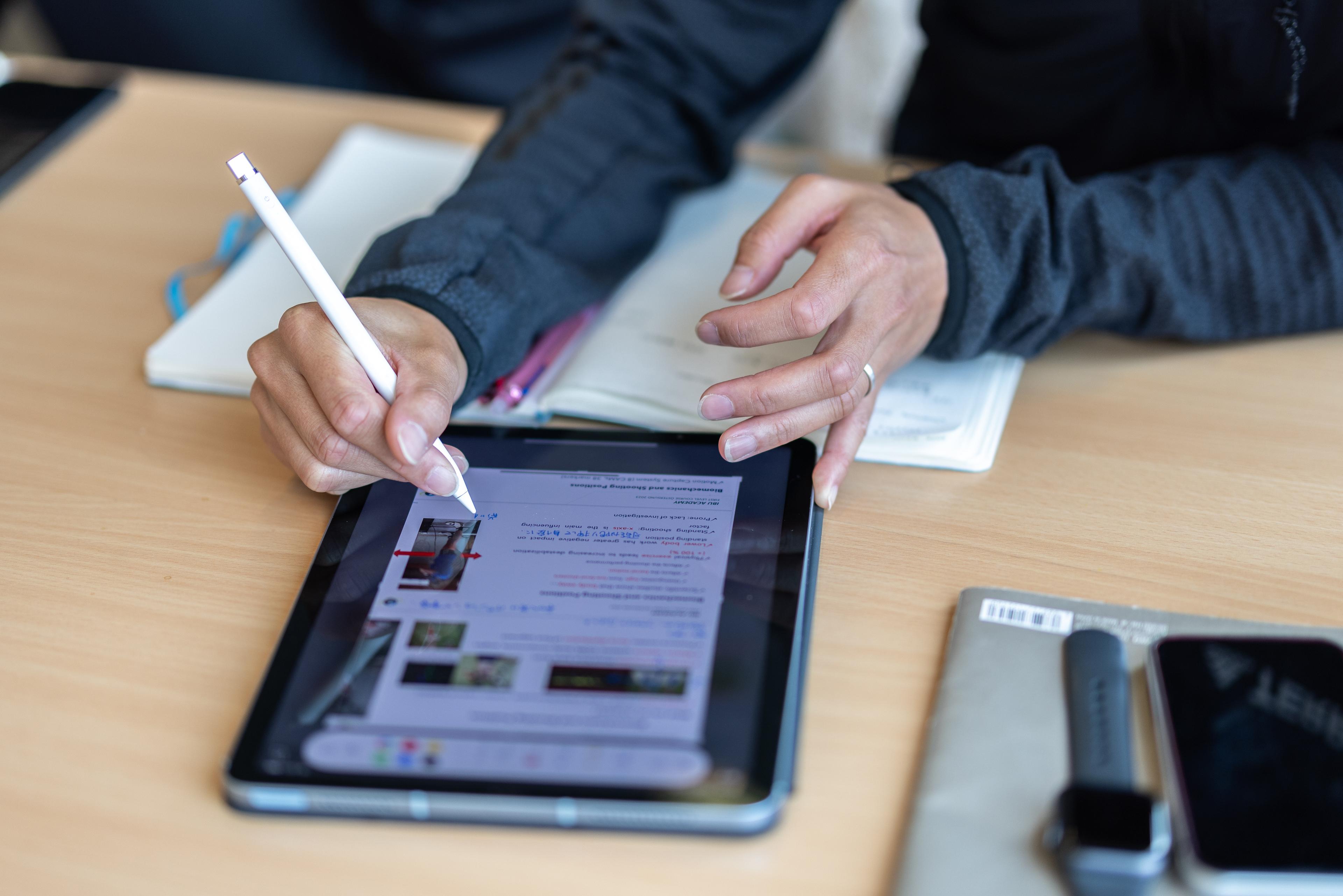 DUAL CAREER OPPORTUNITIES FOR BIATHLETES